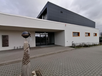 Sporthalle Eingangsbereich